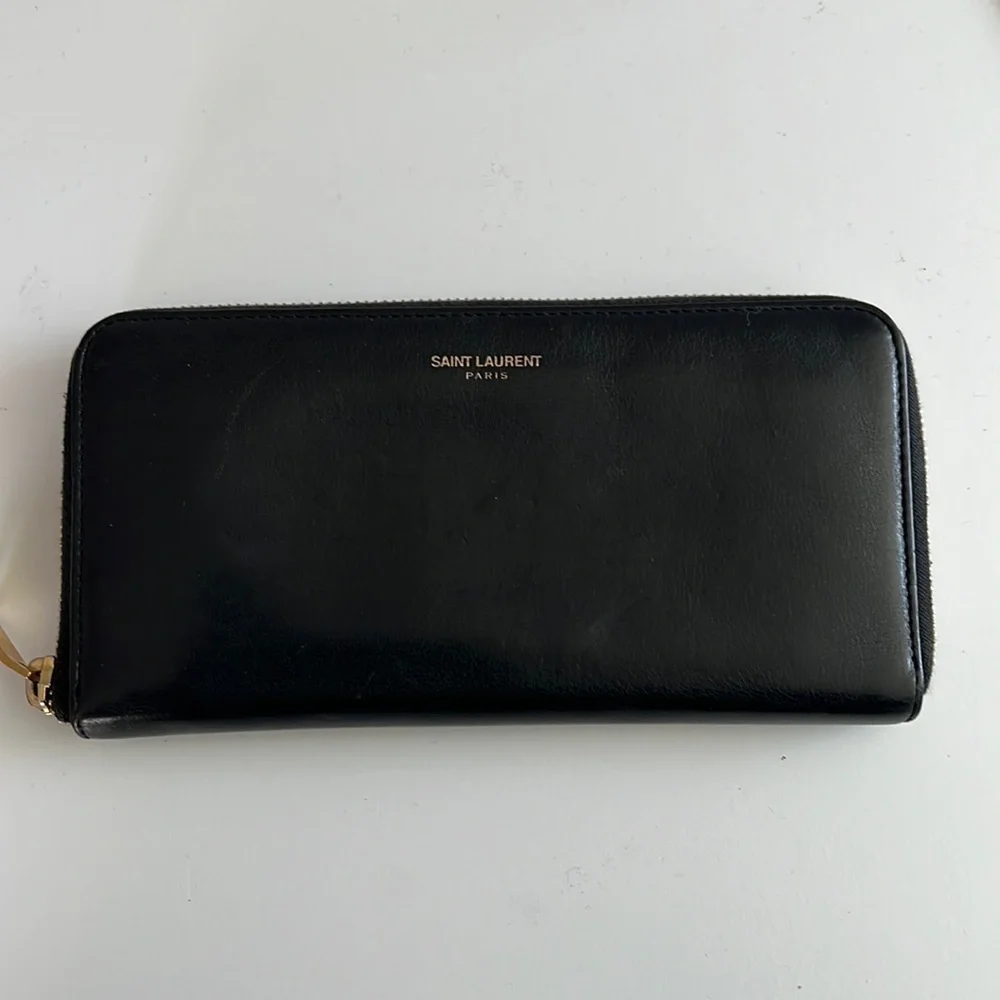 Saint Laurent EUC zippered wallet. - Picture 1 of 8